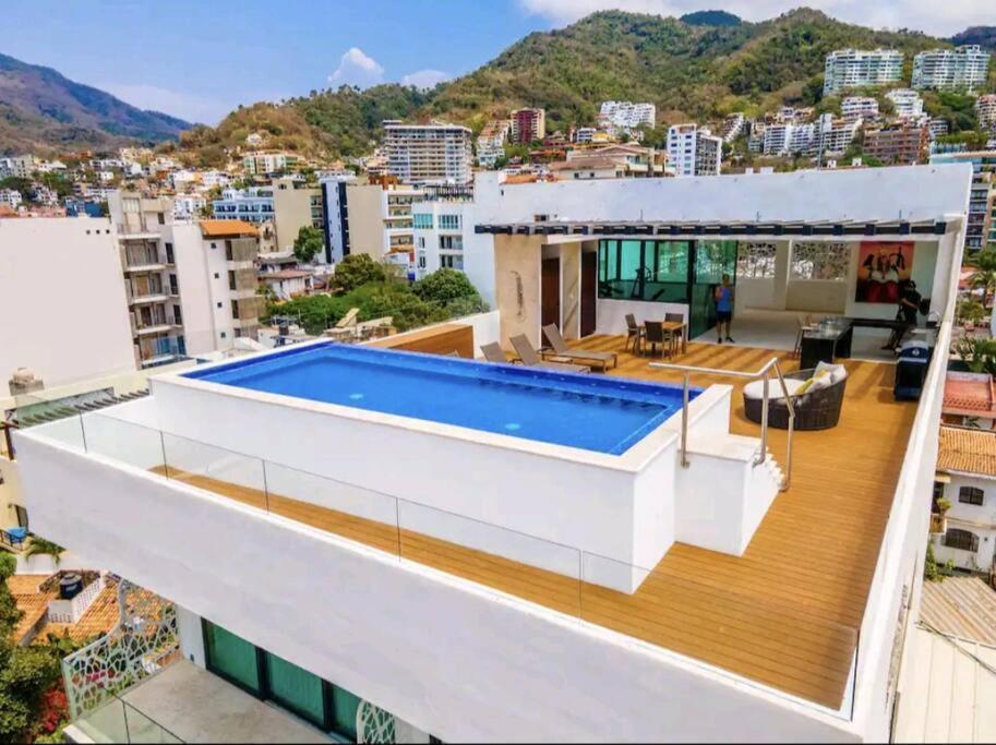 Ocean View Penthouse In P.V. Romantic Zone Puerto Vallarta Exterior photo